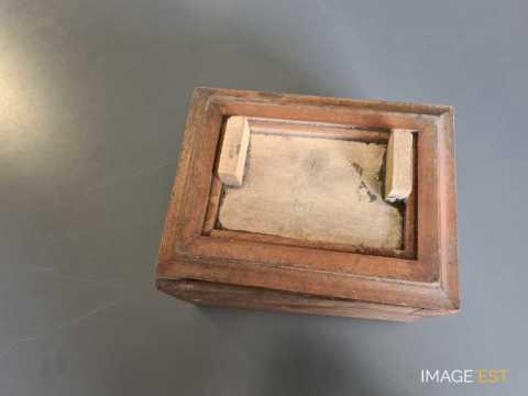 Boîte de plaques de verre du stéroscope Educa