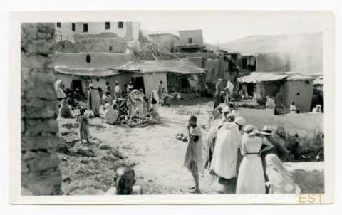 Marché dans un village de montagne (Maroc)