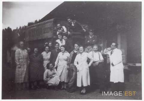 Employés des Fondoirs et savonneries réunis (Maxéville)