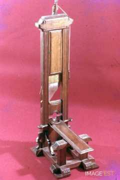 Maquette de guillotine