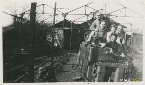 Groupe de personnes (Maxéville)