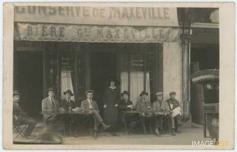 Terrasse d'une brasserie