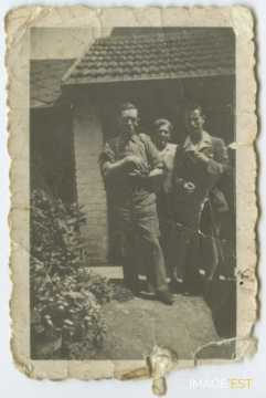 Groupe de personnes  (Maxéville)