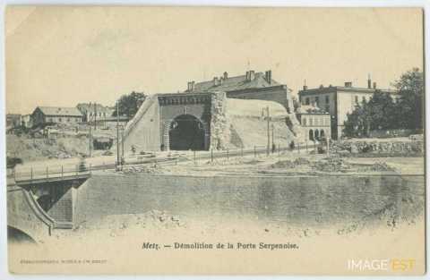 Porte Serpenoise (Metz)