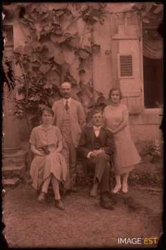 Groupe de personnes (Germiny)