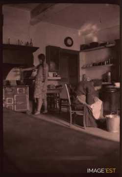 Intérieur d'une cuisine (Germiny)