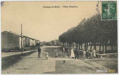 Place Dauphine (Colombey-les-Belles)