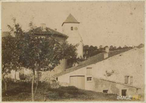 Café et église (Germiny)