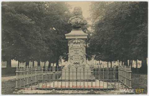 Buste du maréchal de Bassompierre (Haroué)