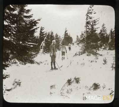 Groupe de skieurs (Gérardmer)