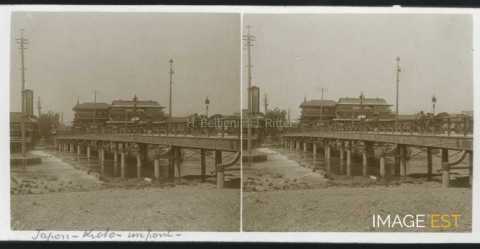 Pont Shijo (Japon)