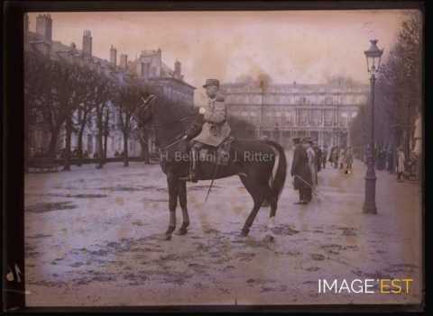 Revue militaire du général Mittelhausser (Nancy)