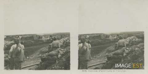 Position d'artillerie à l'échelon