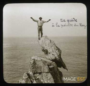 Guide à la pointe du Raz (Plogoff)