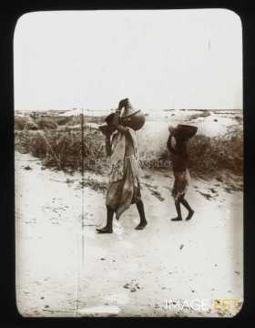 Porteuses d'eau (Tombouctou)