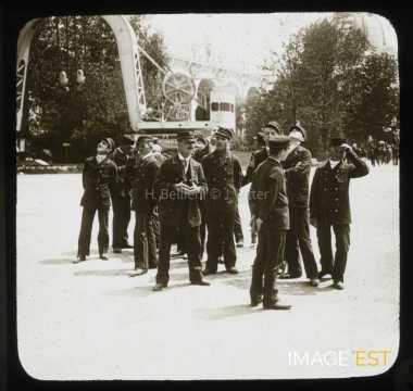 Groupe d'officiers (Paris)