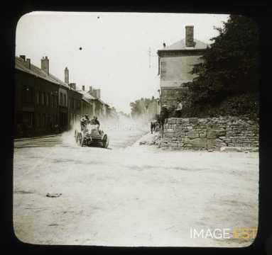 Rallye automobile