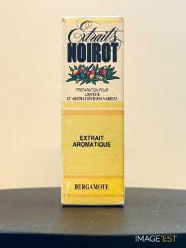 Boîte en carton Extraits Noirot (Nancy)