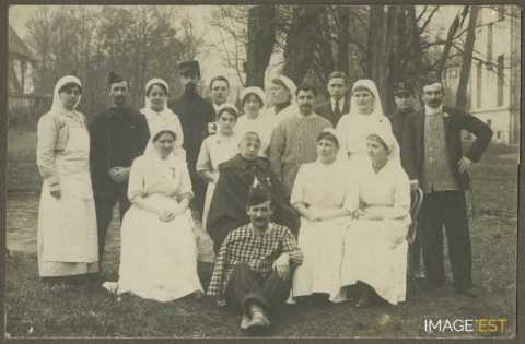 Groupe d'infirmières (Nancy)