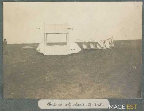 Chute de cerfs-volants (Isle-Aubigny)