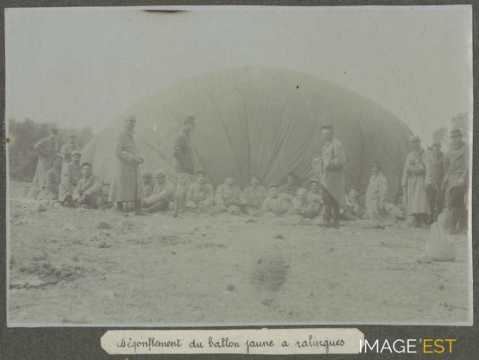 Dégonflement d'un ballon (Hersin-Coupigny)