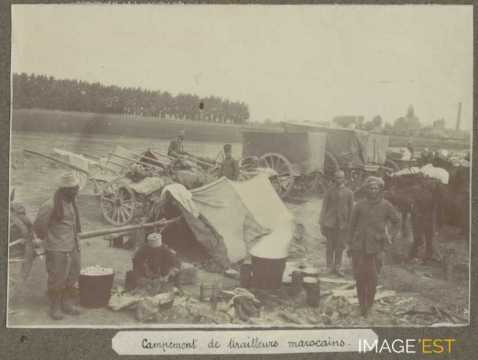 Campement de tirailleurs marocains (Hersin-Coupigny)