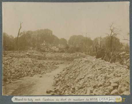 Destructions d'un dépôt de munition (Maisnil-lès-Ruitz)