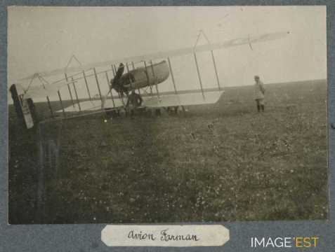Biplan Farman