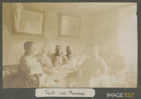 Repas de militaires