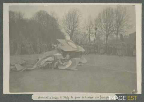 Épave d'un avion (Metz)