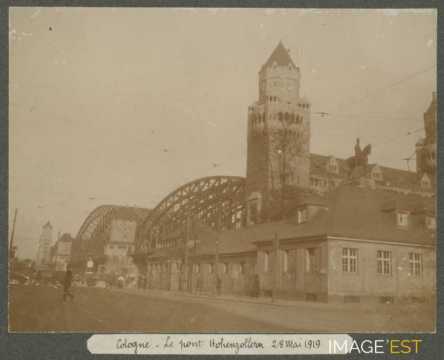 Pont Hohenzollern (Cologne)