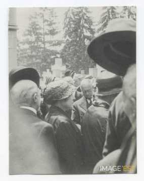 Henri Royer prononçant son discours lors de l'inhumation d'Émile Friant (Nancy)