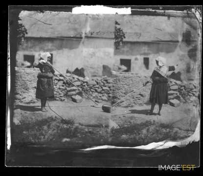 Paludières au travail (Batz-sur-Mer)