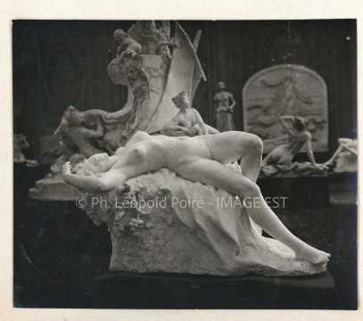 Sculpture d'une femme