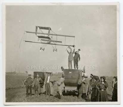 Survol d'un aéroplane (Jarville-la-Malgrange)
