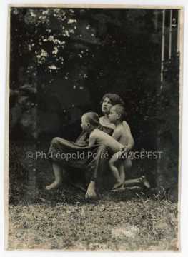 Femme et enfants