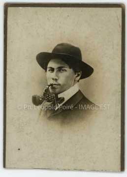 Portrait d'homme (Carnac ?)