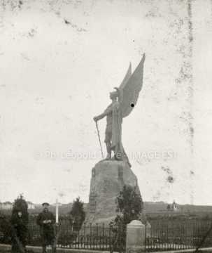 Monument de 1870 (Saint-Privat-la-Montagne)