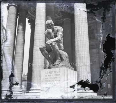 Le Penseur (Paris)