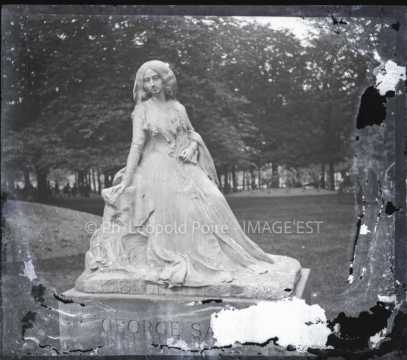 Statue de George Sand (Paris)