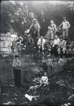 Groupe d'enfants (Metz ?)