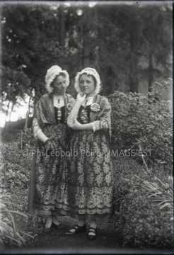 Lorraines en costume traditionnel