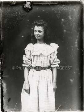Portrait de jeune femme