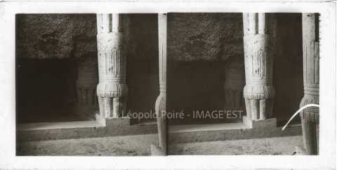 Intérieur d'un temple