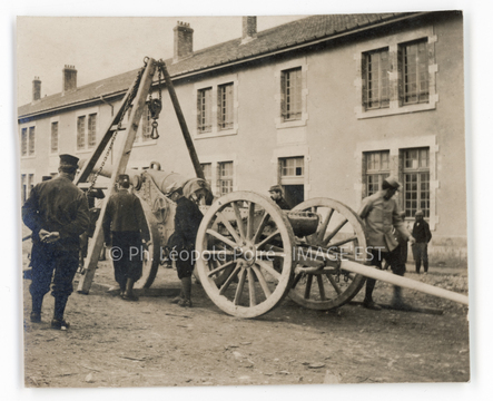 Canon De Bange
