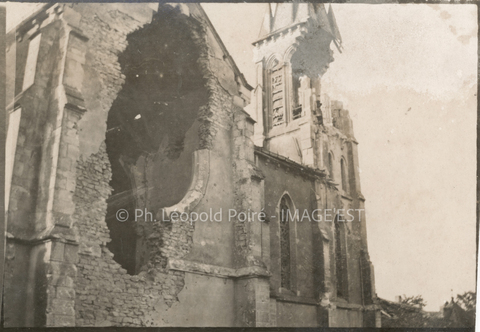 Église en ruines (Bey-sur-Seille)