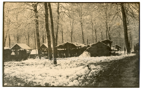 Campement militaire