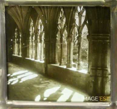Intérieur d'un cloître