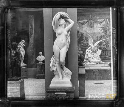 " L'Aurore " de Eugène Delaplanche (1836-1891)