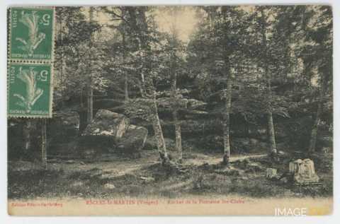 Fontaine Sainte-Claire (Escles)